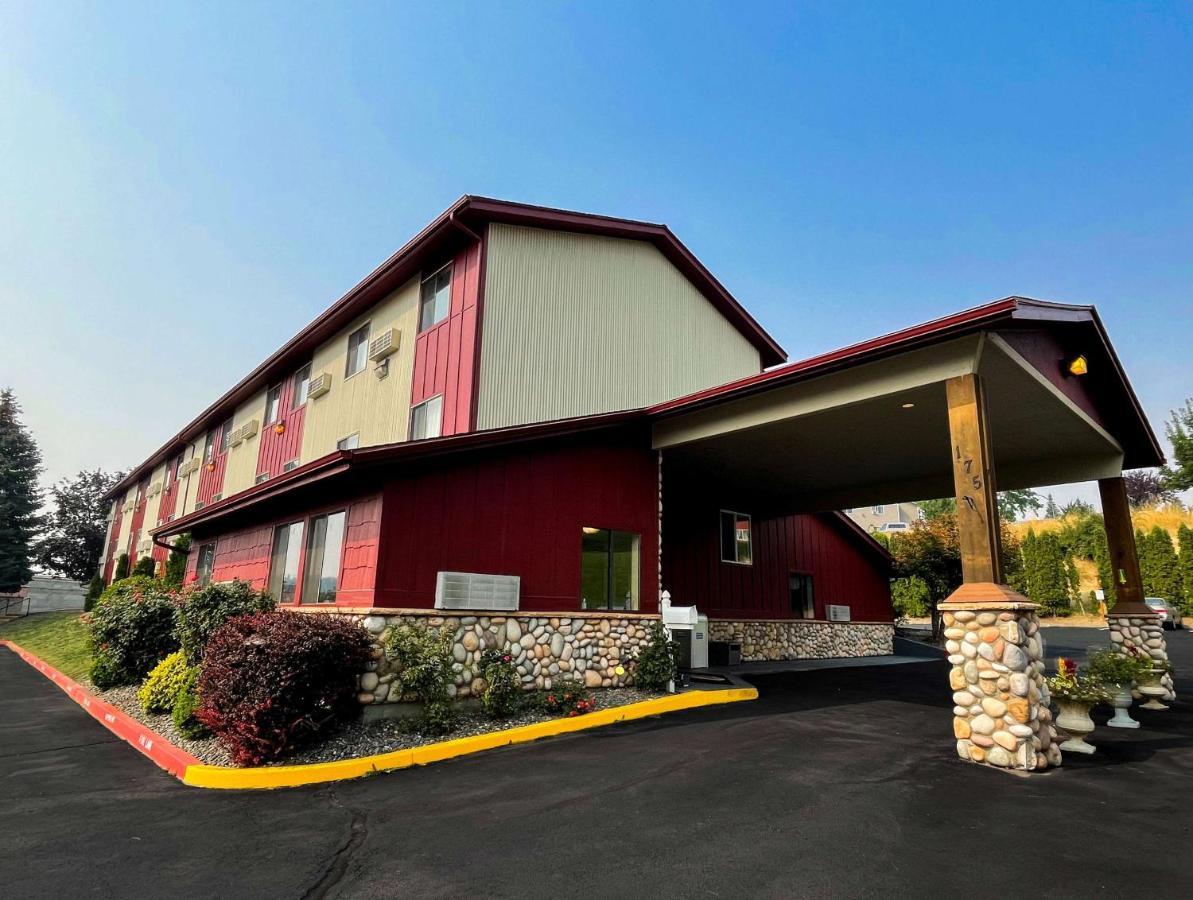 Fairbridge Inn & Suites Moscow - Pullman Εξωτερικό φωτογραφία